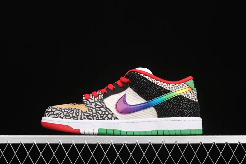 All categories Nk SB Dunk Series Nk SB Dunk Low Low-top skate shoes Different versions Nk SB Dunk Low What The Color stitching Asymmetrical mandarin duck Low-top skate shoes CZ2239-600